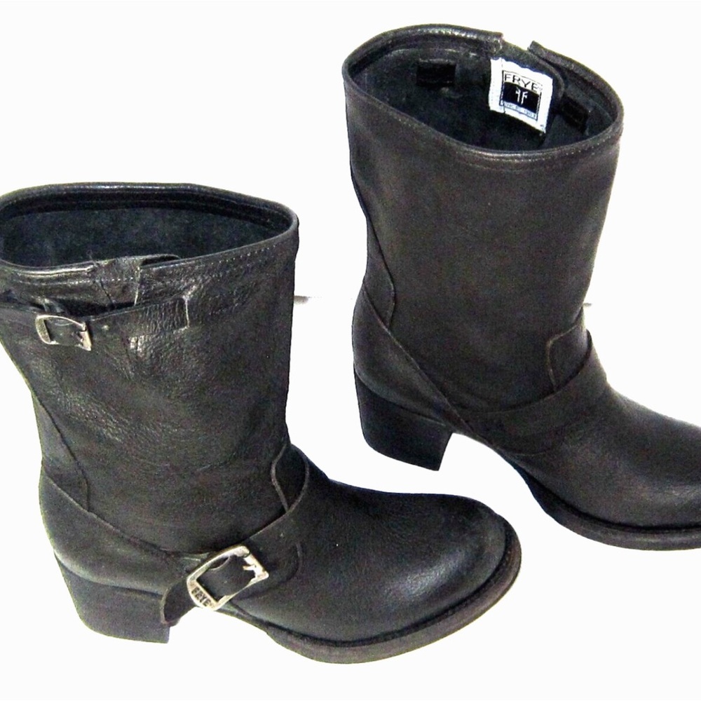 Frye women’s black Leather riding Boots size 9.5B
